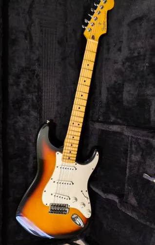 Guitarra Fender Stratocaster México 1999 - A vista no precinho!! - Aceito Trocas 