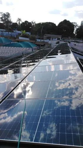 Energia solar limpeza, instalação.