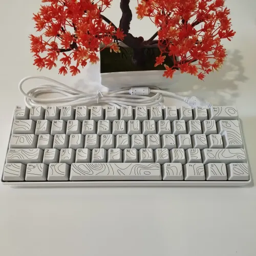 Teclado semi mecânico gamer ARGB