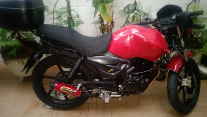 DAFRA APACHE 150 RTR
