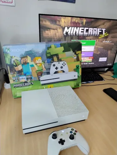 Xbox one s na caixa selado !!! Com j vários jogos!!!! Red dead 2 Minecraft lego etc.....