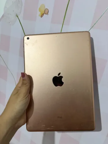 iPad 8