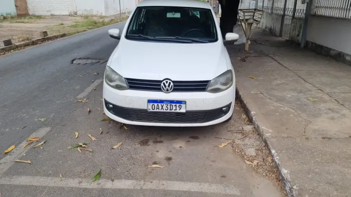 Volkswagen Fox 1.6 MI Total Flex 8V 5P 2013