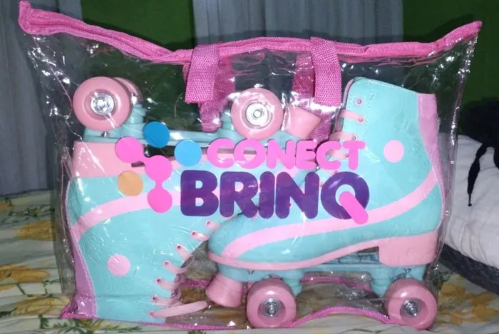  Patins Retrô Lindíssimo com Bolsa Original