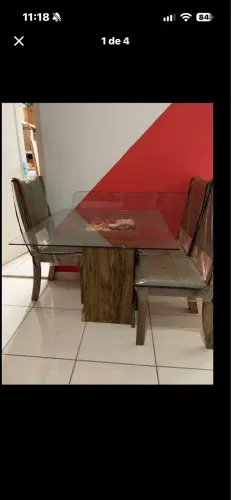 Mesa de 4 lugares