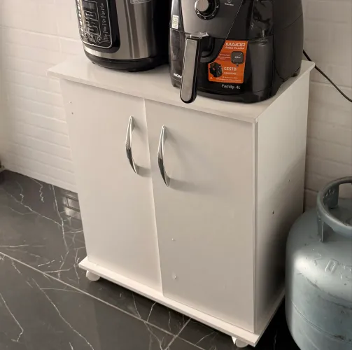 Armário de chão - 2 portas