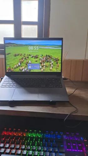 Notebook Samsung Core i3 11ª Ger | 8GB RAM | SSD 240GB + Teclado e Mouse