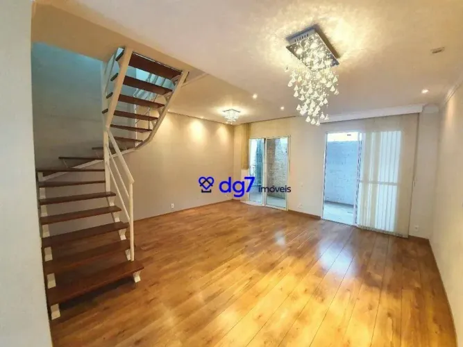 Casa em condomínio no Butantã, com 3 dormitórios e 2 vagas - 115 m²!
