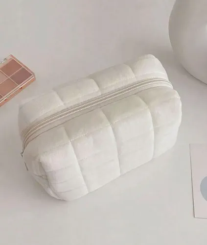 Necessaire 