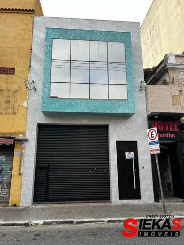 Salão Comercial de 296m² com 2 Banheiros na Penha de França, São Paulo-SP