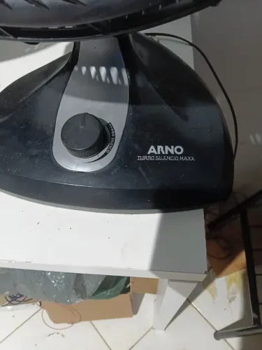 Ventilador de mesa Arno