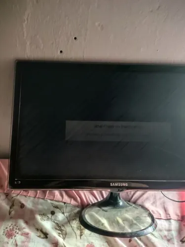 Televisor Samsung 27 polegadas por apenas 300 reais promoção