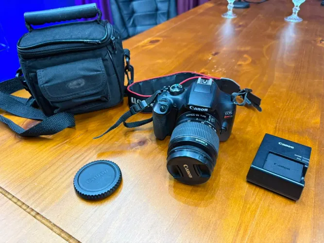 Canon T6
