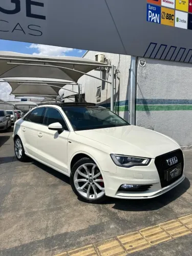 Audi A3 Sed.1.8/1.8 Ambit.16v TB FSI S-tronic 2014