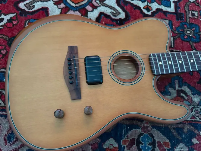 Fender Acoustasonic Telecaster