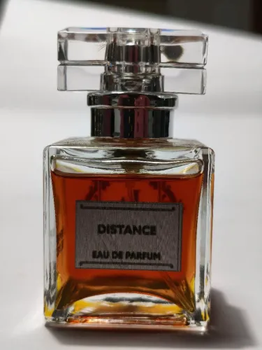 Distance - JA Essence de La Vie