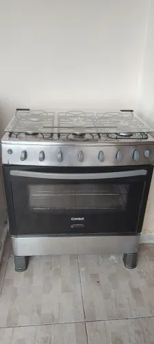 Fogão Consul 6 bocas, Máquina de lavar Eletrolux 15,2k e Ar Condicionado Eletrolux 7btus