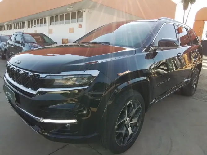 Jeep Commander Overl. Td380 2.0 4X4 Die. AUT 2025