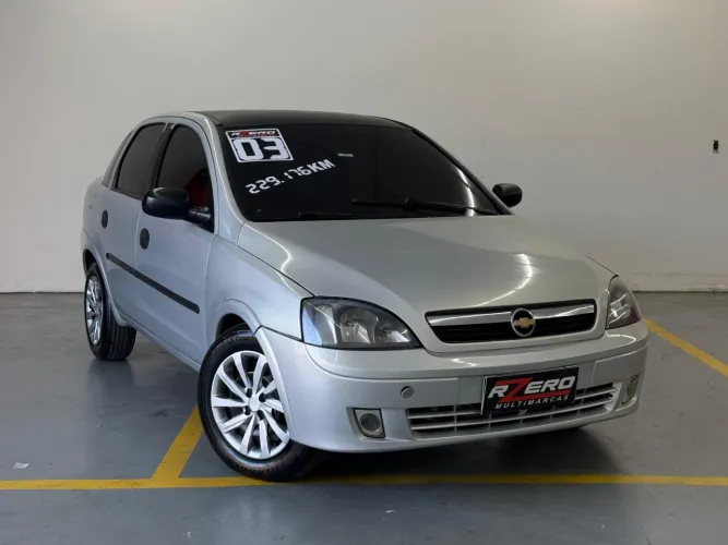 Chevrolet Corsa Sedan 1.8 MPFI 8V 102cv 4P 2003