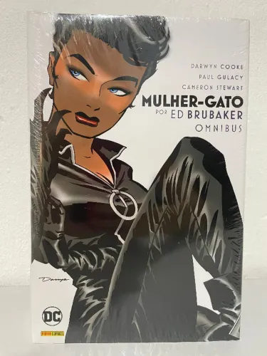 Mulher-Gato Por Ed Brubaker (Omnibus) - Lacrada