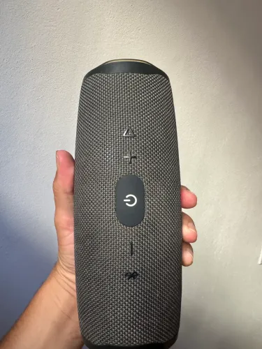 Caixa de som JBL essencial 2 original obs:aceito cartão de crédito