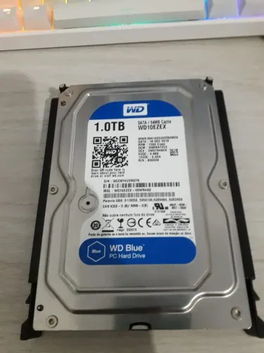 HD 1 TERA WesternDigital (Class 7200 rpm) SATA 64mb cache WD10EZEX