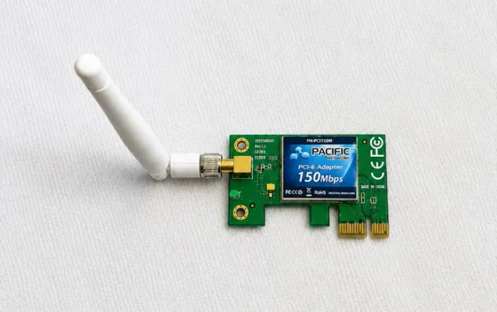 Placa de Rede Wi-Fi PCI-E 150Mbps Pacific Network + Antena
