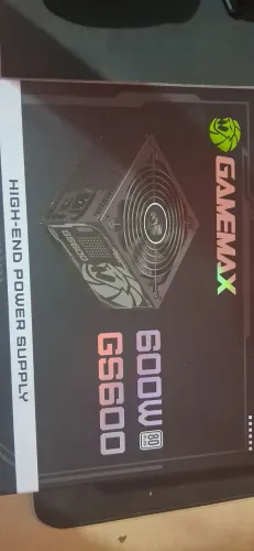 Fonte 600w GAMEMAX GS600