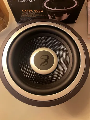 Par de Subwoofers Infinity kappa 8