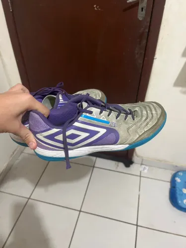 Vendo chuteira umbro pro 5 club