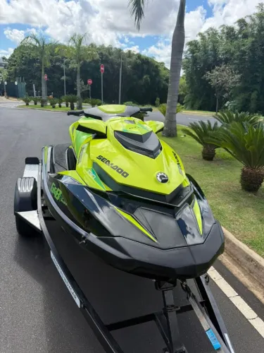 Jet ski gti Se 130 