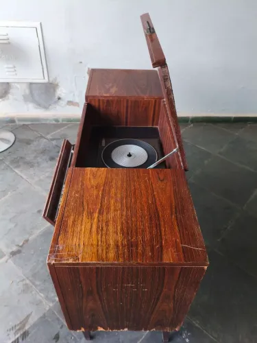 Aparelho de som vintage