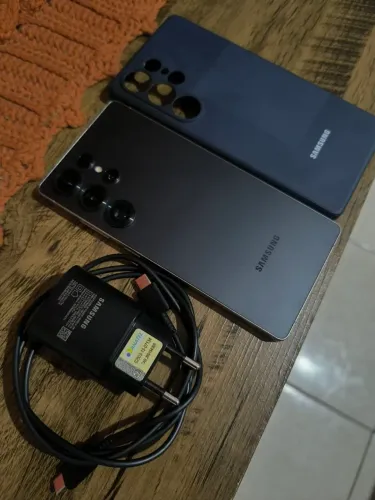 Vendo S25 ultra 256GB zerado com Nota fiscal (SOMENTE VENDA)