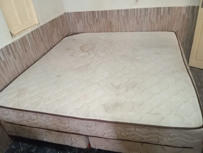 Cama box super king