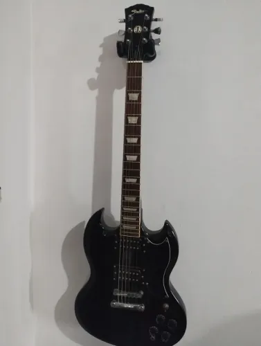 Guitarra Shelter mod SG