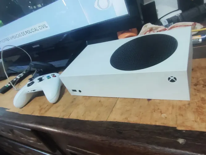 VENDE-SE XBOX SERIE S 512GB