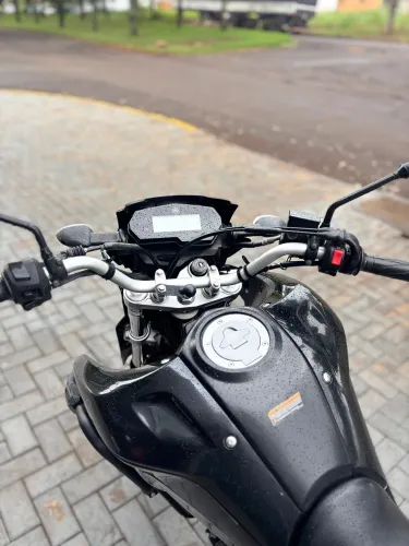 ? VENDO XTZ 250 LANDER ?