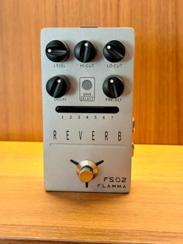 Pedal de guitarra Flamma FS2 Reverb zerado