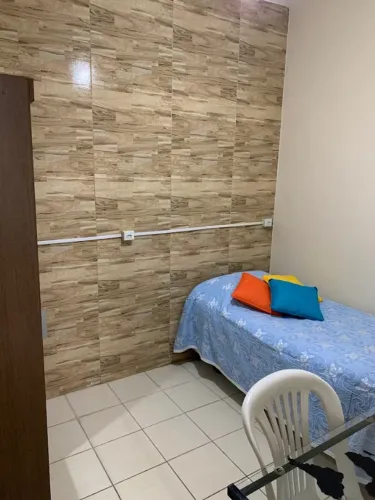 QUARTO PARA ESTUDANTE - GRAÇA | SALVADOR