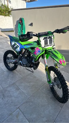 Kx112 ano 2025 com 40hs