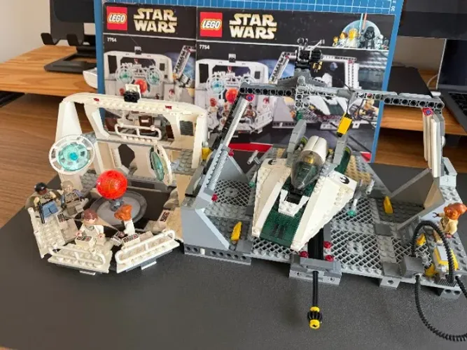 7754 e 75405 - LEGO STAR WARS Home One Moncalamari Star Cruiser + Starship Collection