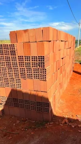 2mil blocos e 6 coluna de 6m cada uma já motada
