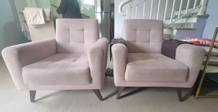 Vendo 2 Poltronas semi- novas