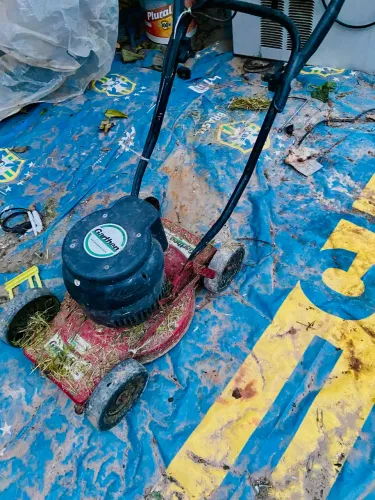 Cortador de grama Garthen 1100 watts