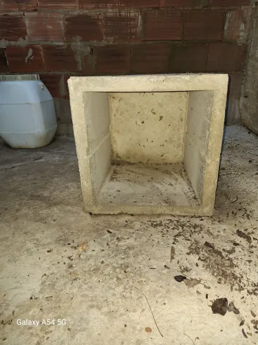 Vendo caixa de esgoto/gordura