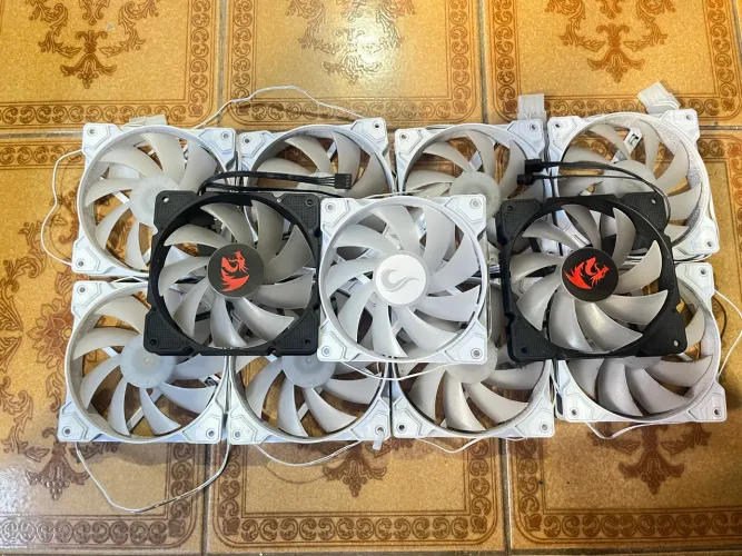 Kit 11 ventoinhas rise mode RGB + Red dragon ARGB