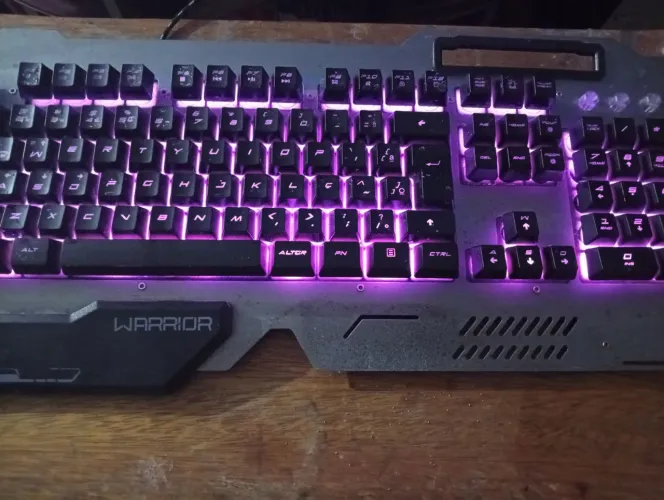 Teclado Gamer Mecânico Warrior