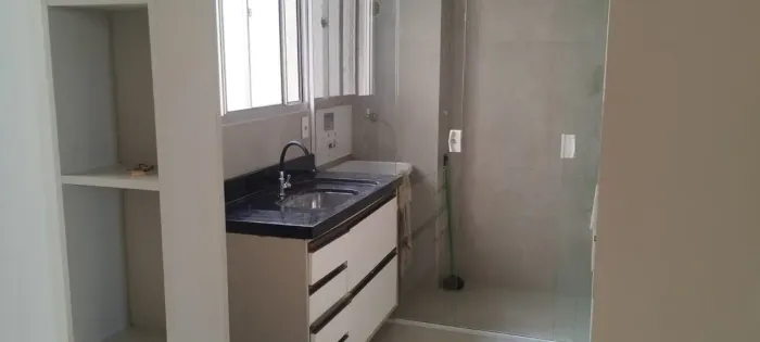 Imóvel para aluguel possui 111 metros quadrados com 2 quartos em Atlântica - Rio das Ostra
