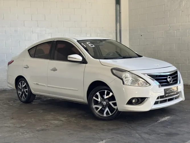 Nissan Versa Unique 1.6 16V Flex 4P Mec. 2016