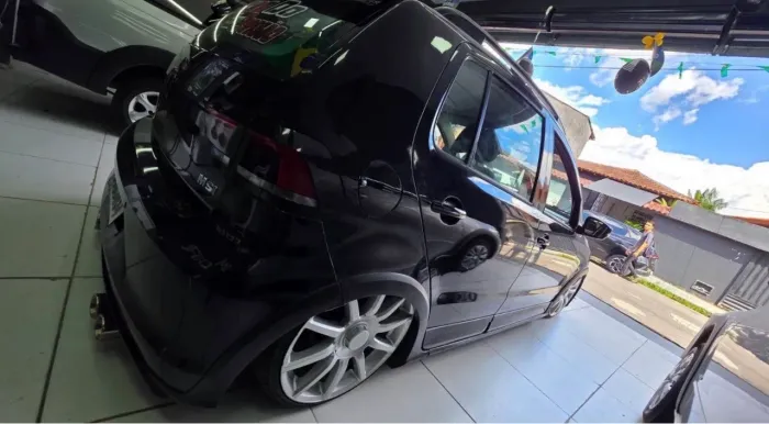 troco jogo de aro 18 Vulcano daimler 5 furos 5x100 pego jogo de roda 15 e a volta